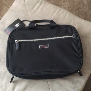NWT Tumi Vanity Case